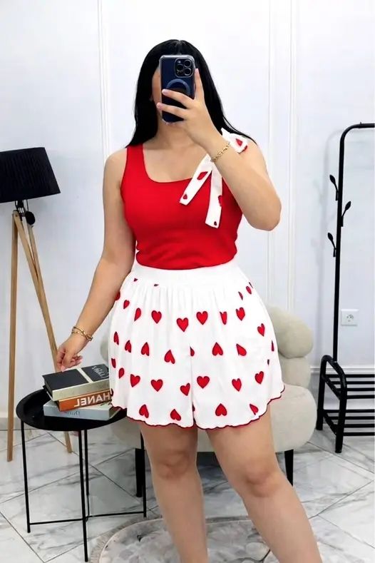 دوبياس بيستي شورت image