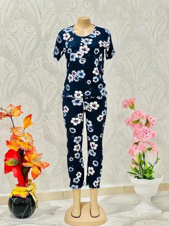 بيحامة الورود🌹 image