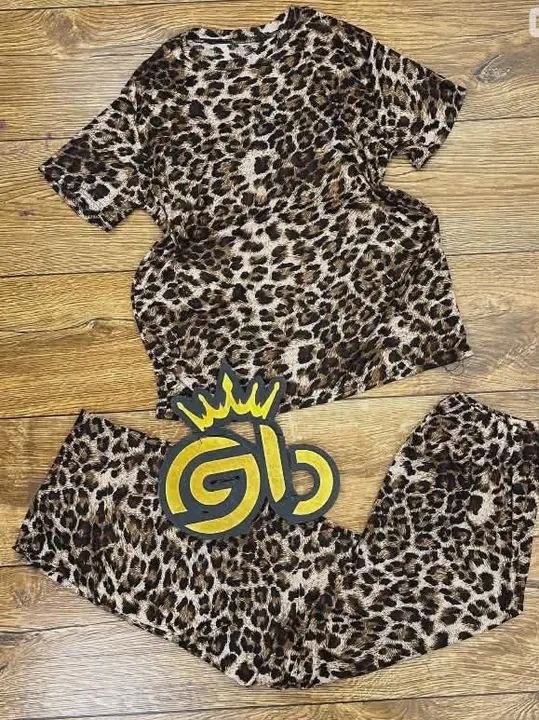 بيجامة نمري توووب image