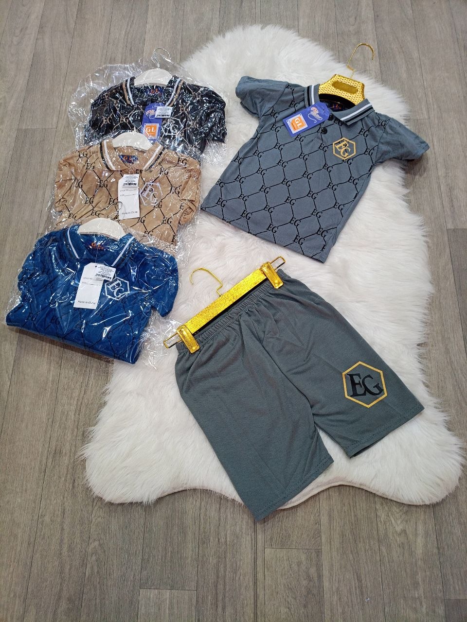 انصوبل اولاد صغار image