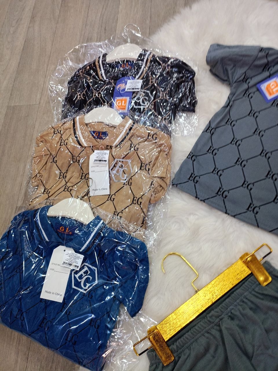 انصوبل اولاد صغار image