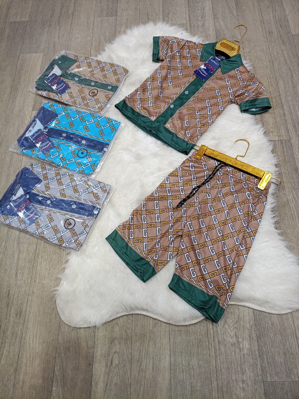 انصوبل اولاد صغار image