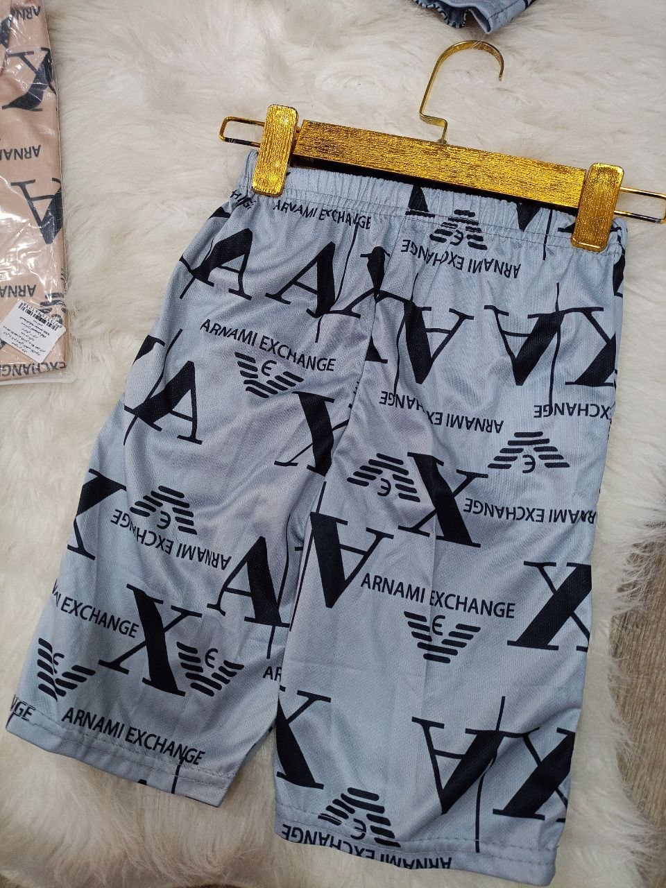 انصوبل اولاد صغار image