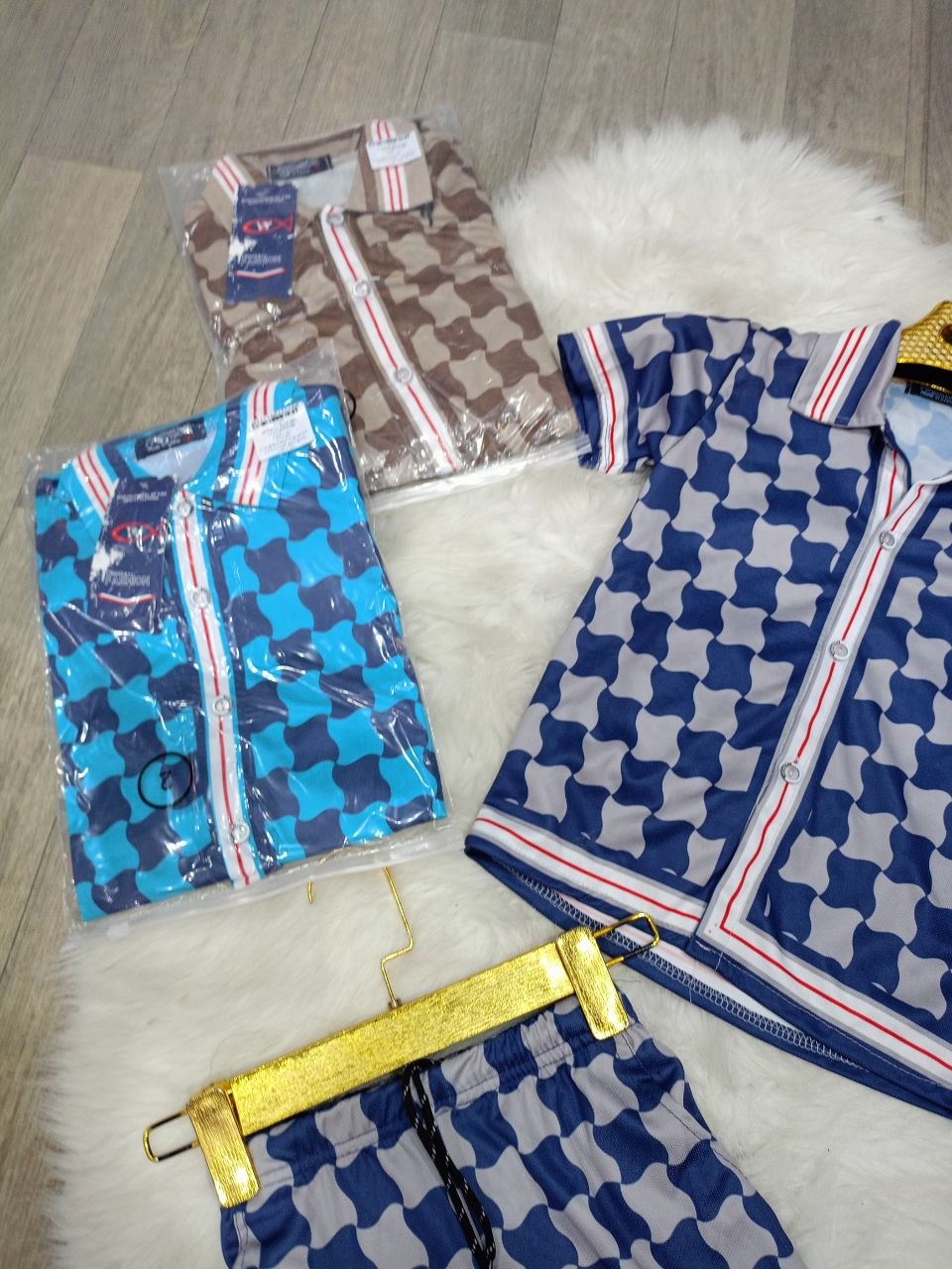 انصوبل اولاد صغار image