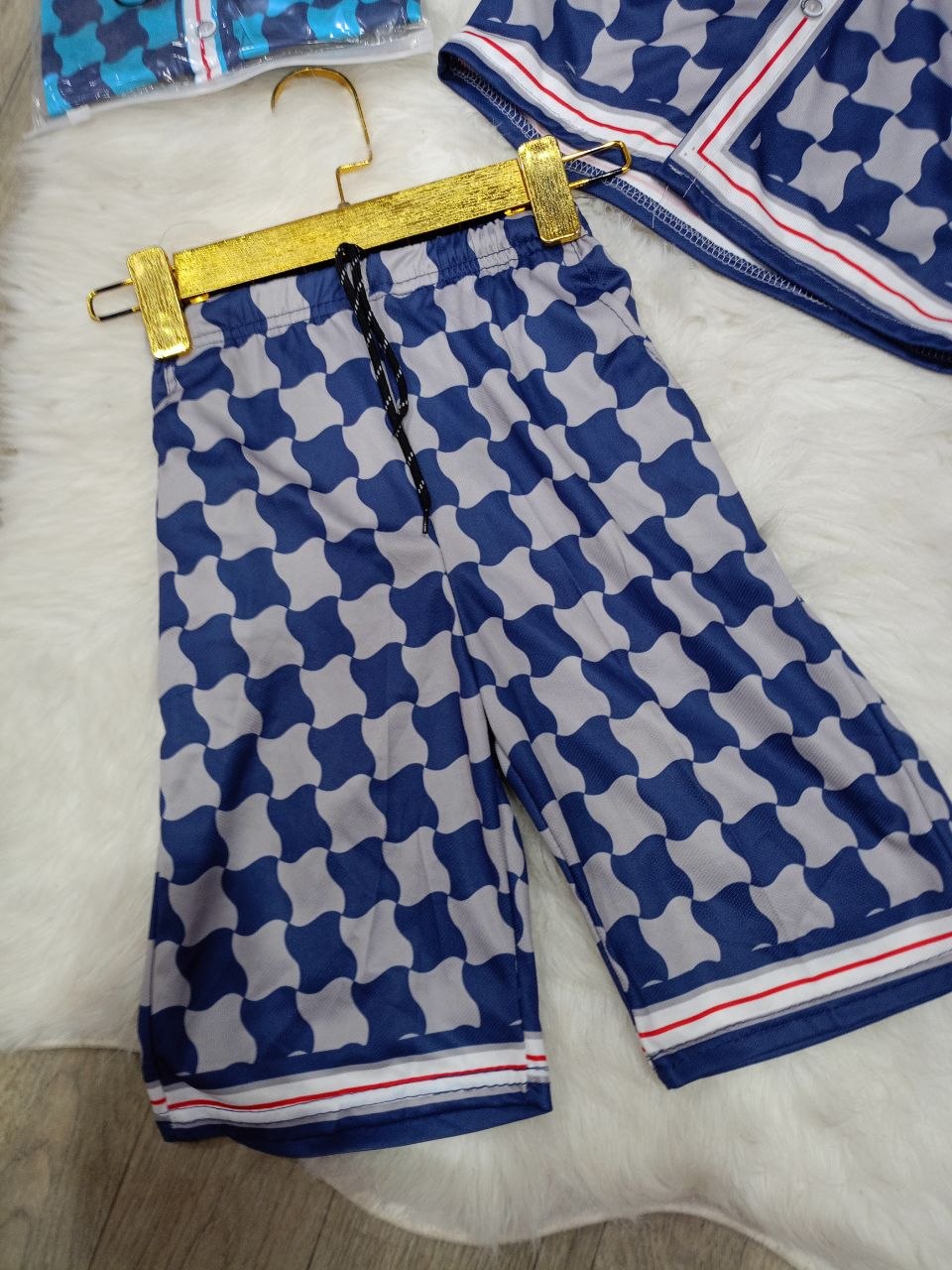 انصوبل اولاد صغار image