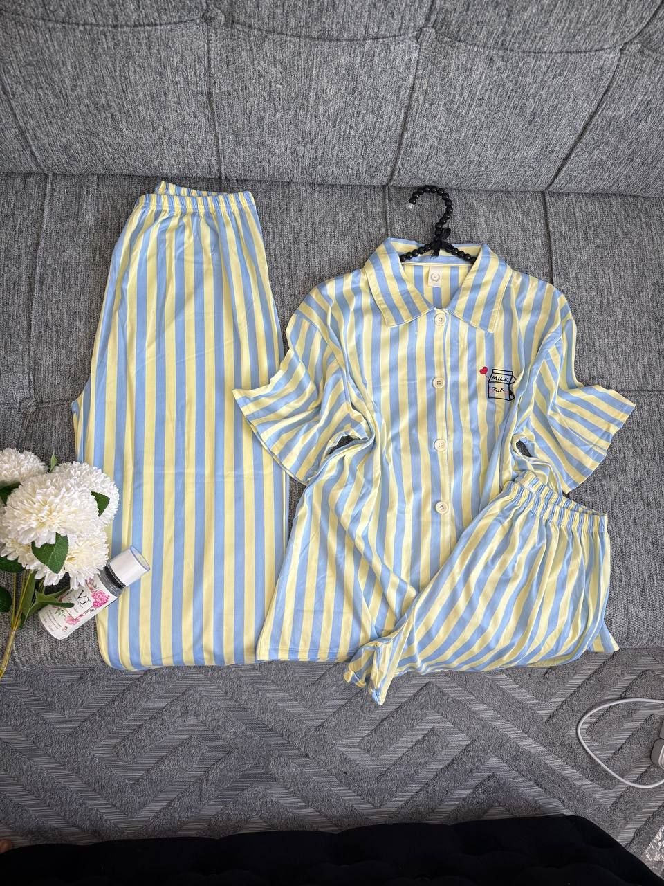 بيجامة 3 بياس image