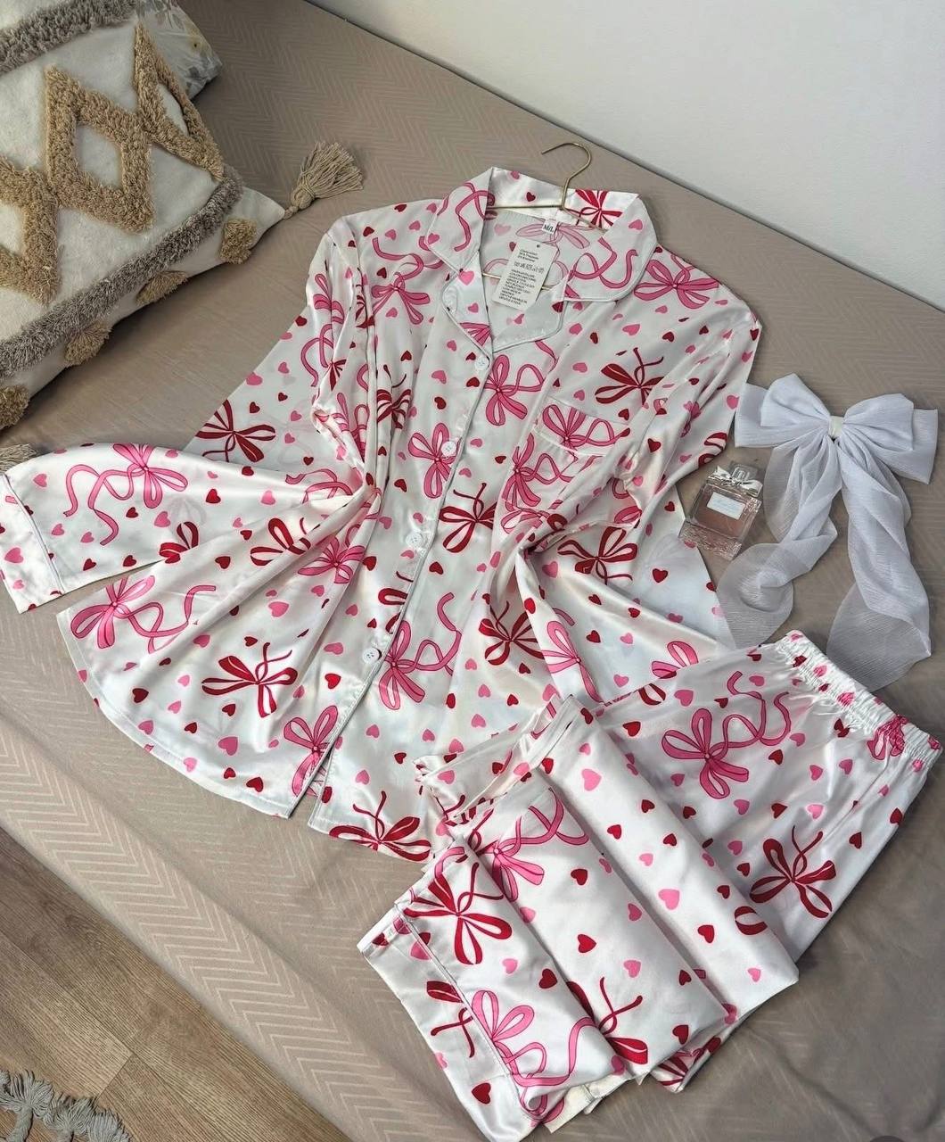 بيجاما ساتان image