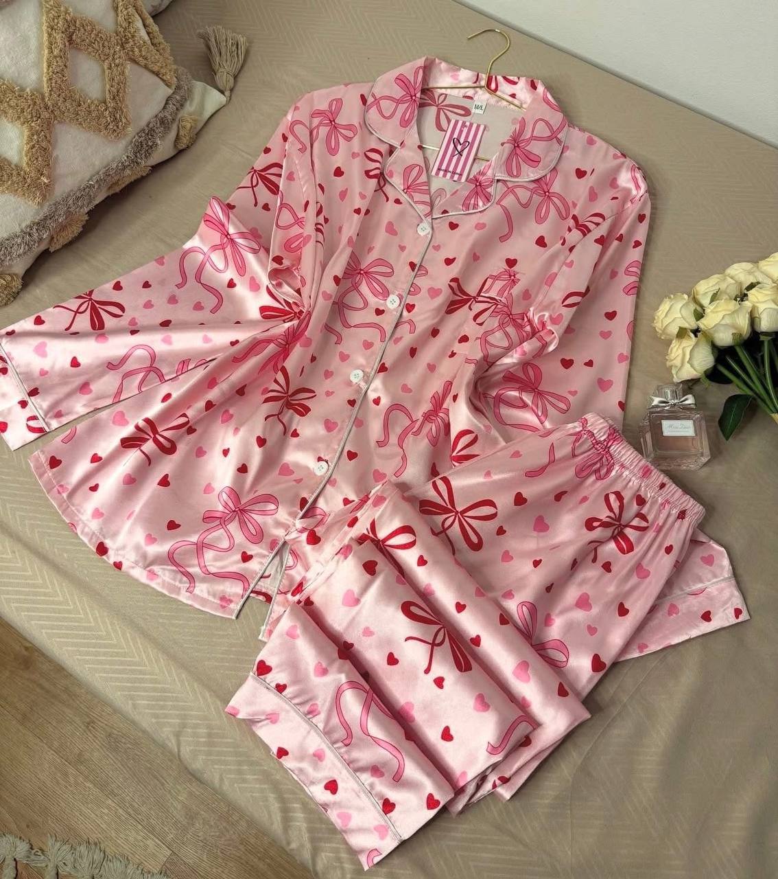 بيجاما ساتان image