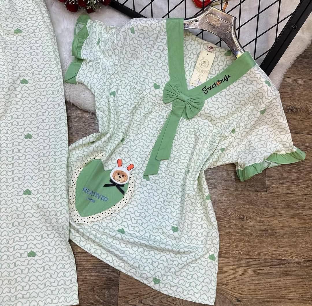 بيجاما بانترست امبورطاسيو image