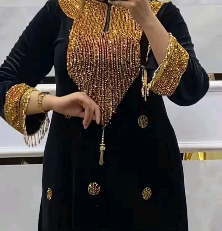 اقطرية قطيفة ثقيلة