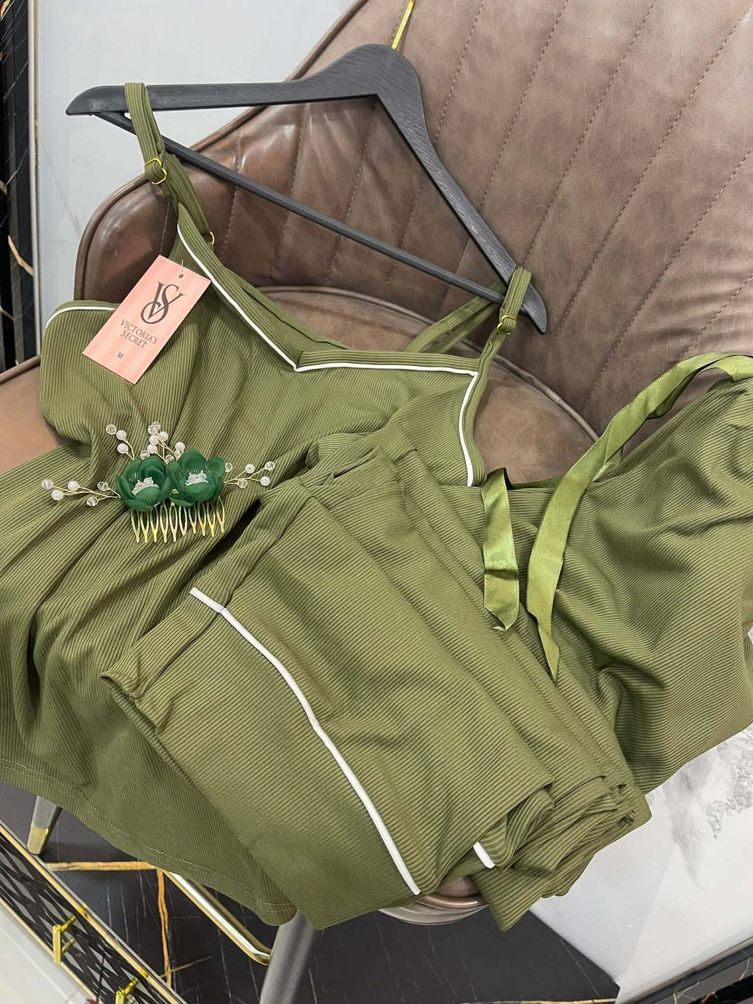 بيجاما فيكتوريا image