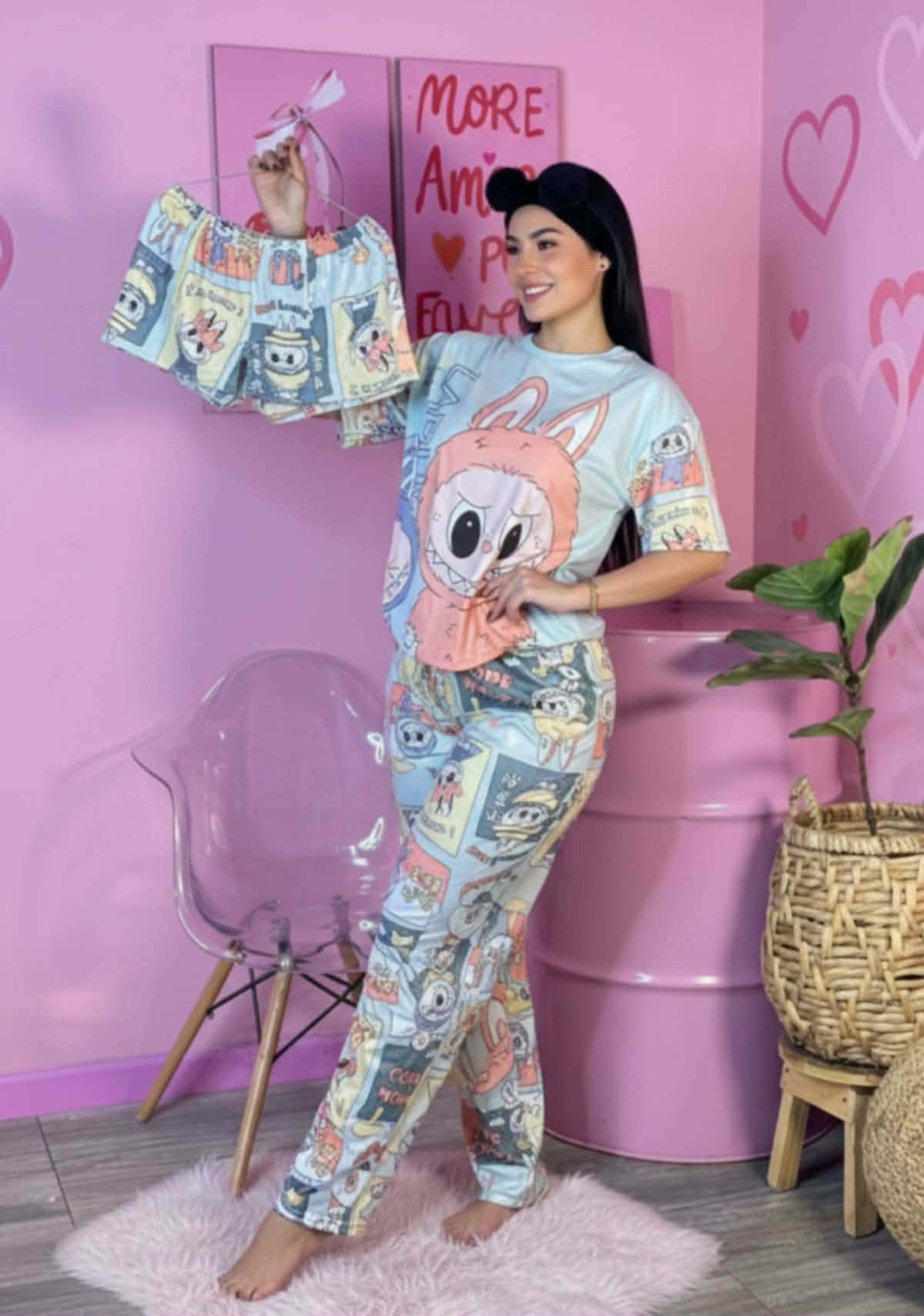 بيجامة 3 بياس image