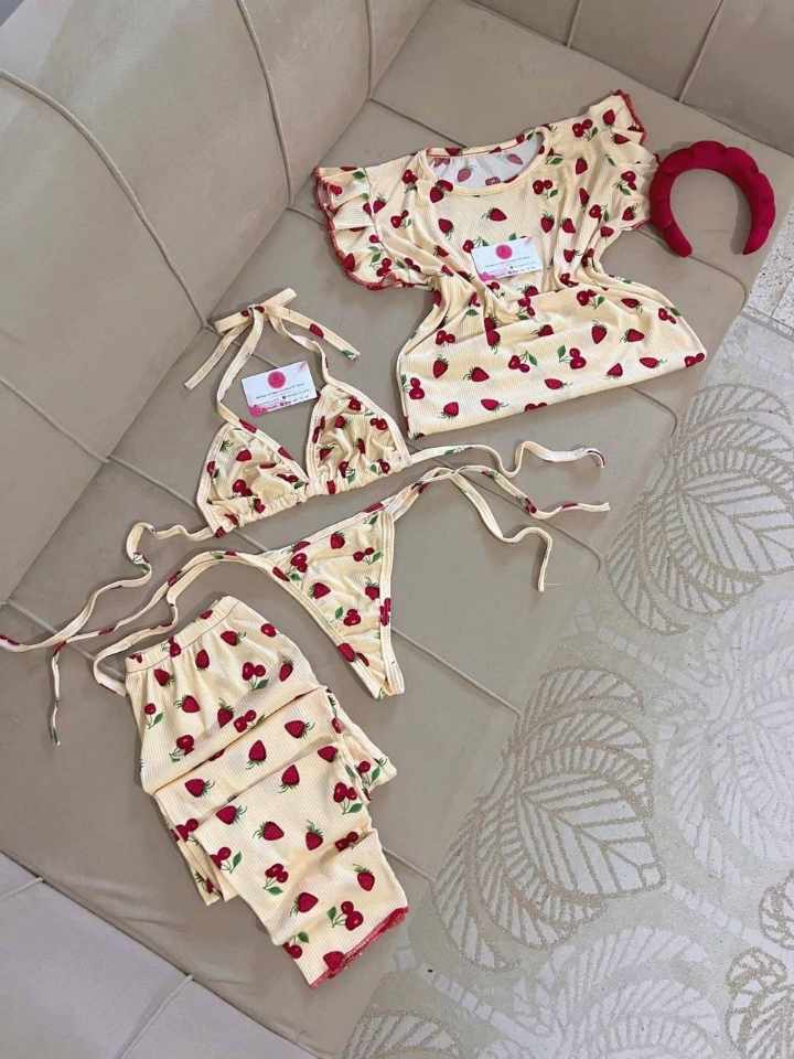 بيجامة 4 بياس image