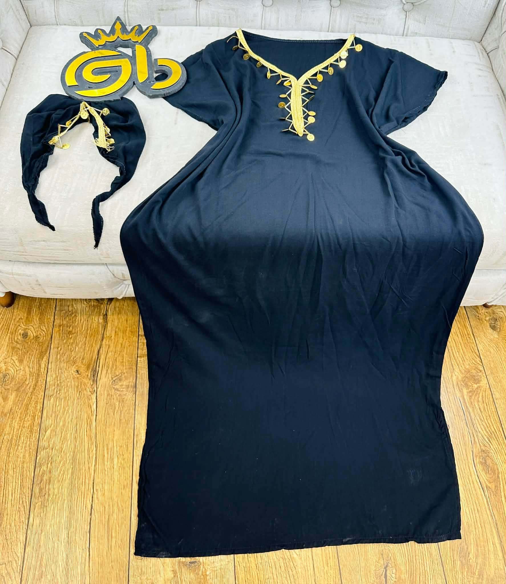 مصرية طويلة