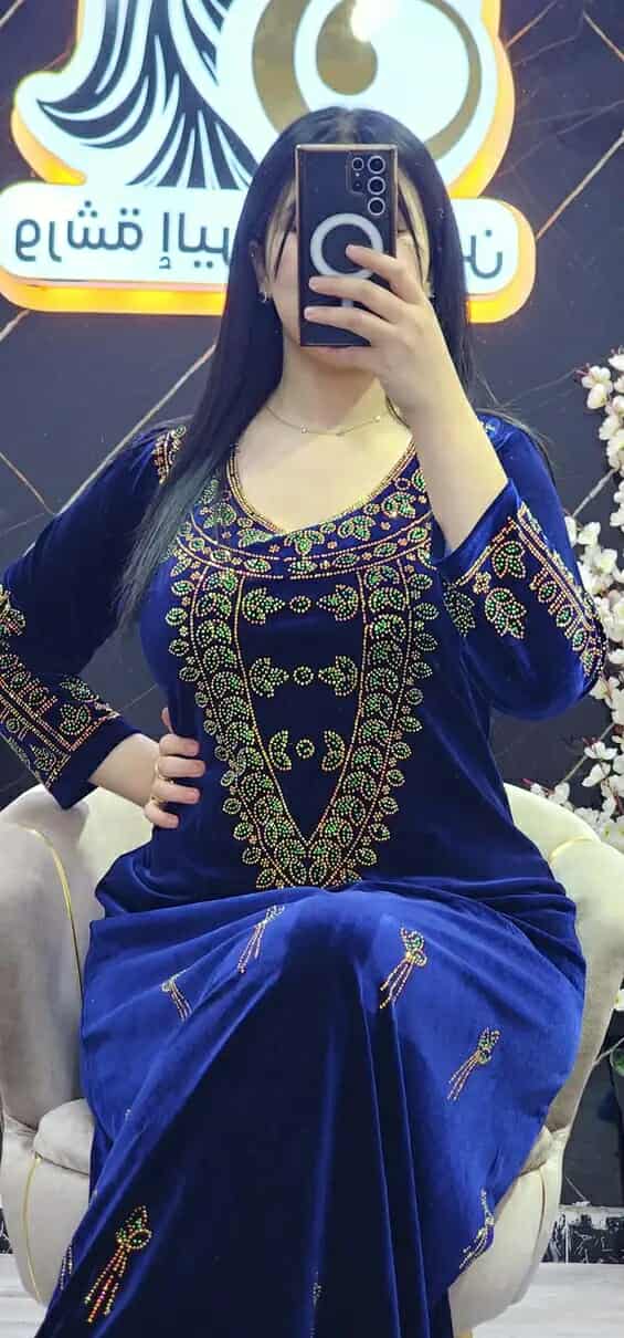 روبة قطيفة روايال image