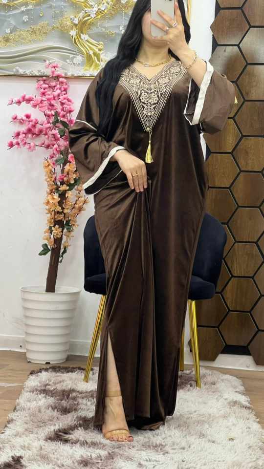 روب شارجي image