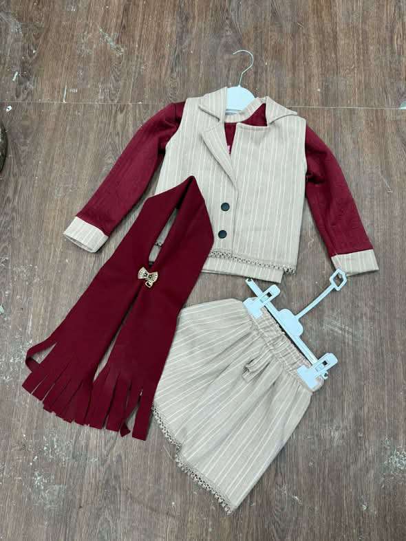 ملابس بنات image