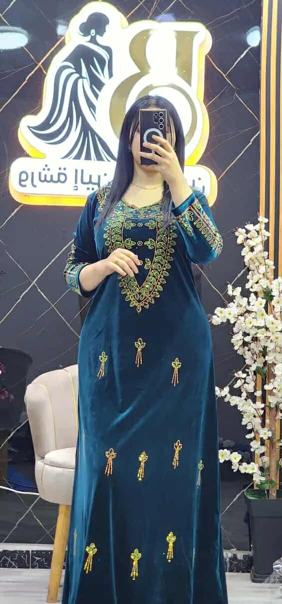 روبة قطيفة روايال image