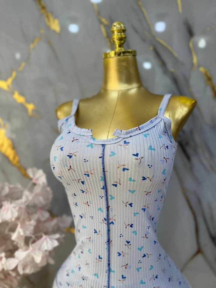 بيستي شورت فلوري image