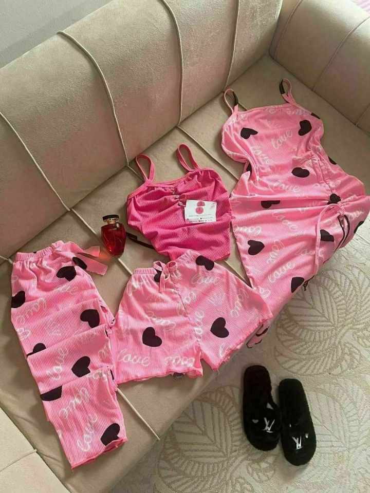 بيجامة 4 بياس image