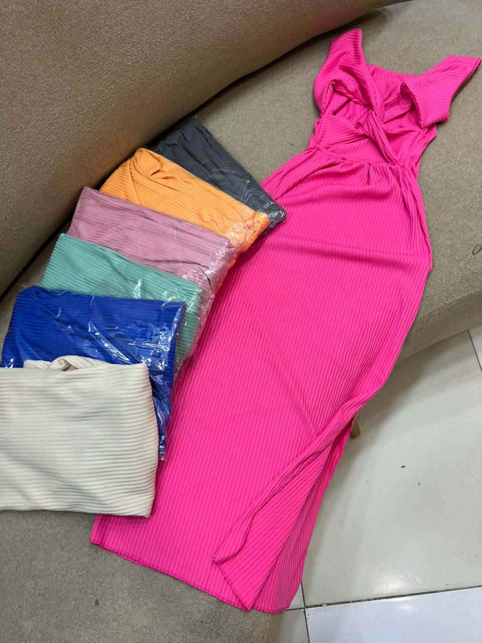 فوندروب image