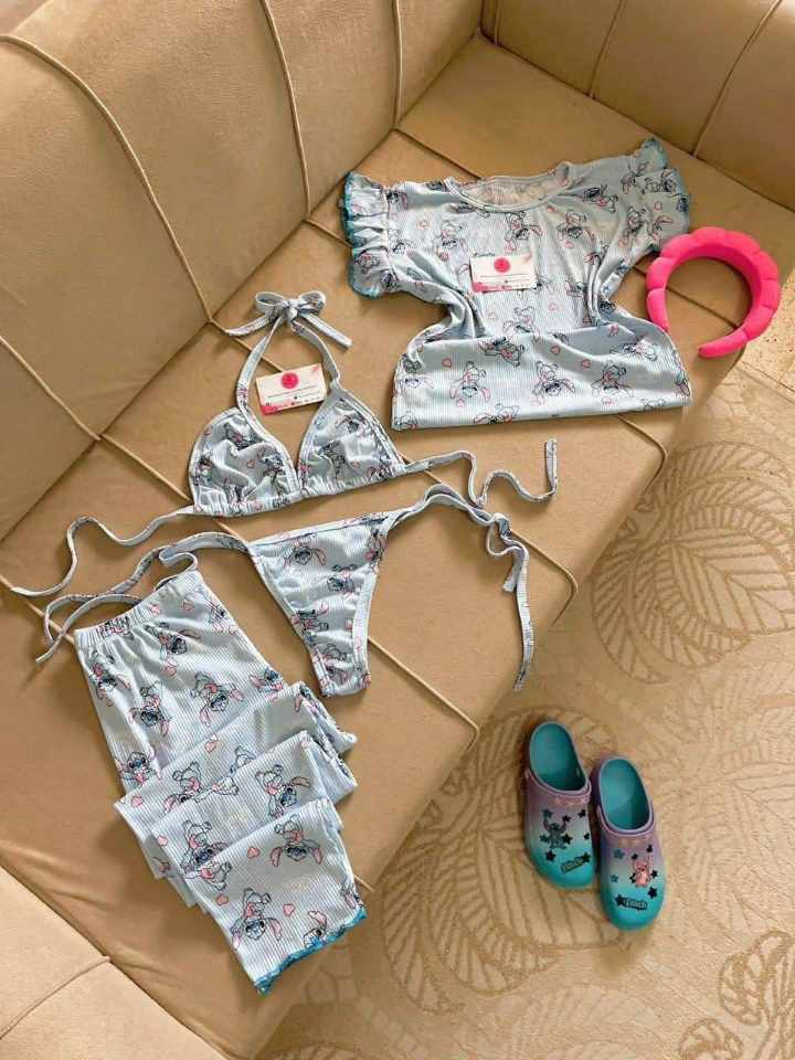 بيجامة 4 بياس image