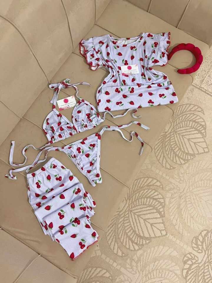 بيجامة 4 بياس image