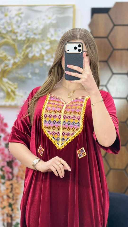 موديل المصرية