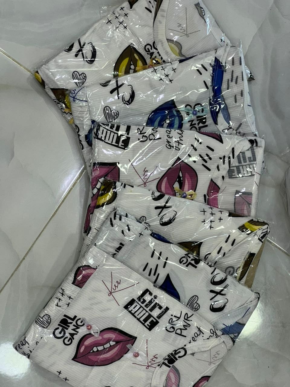 فوندروب image