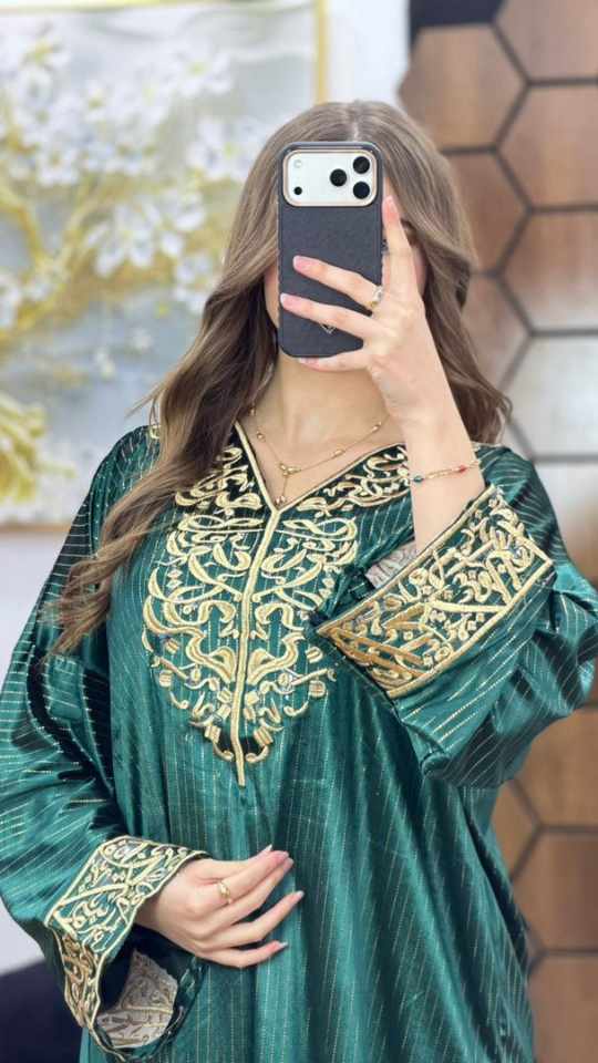 روب نسائي image