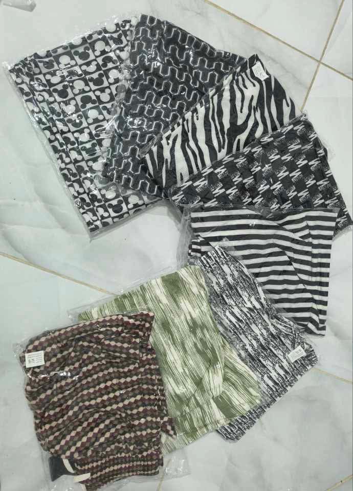 بيستي سروال image