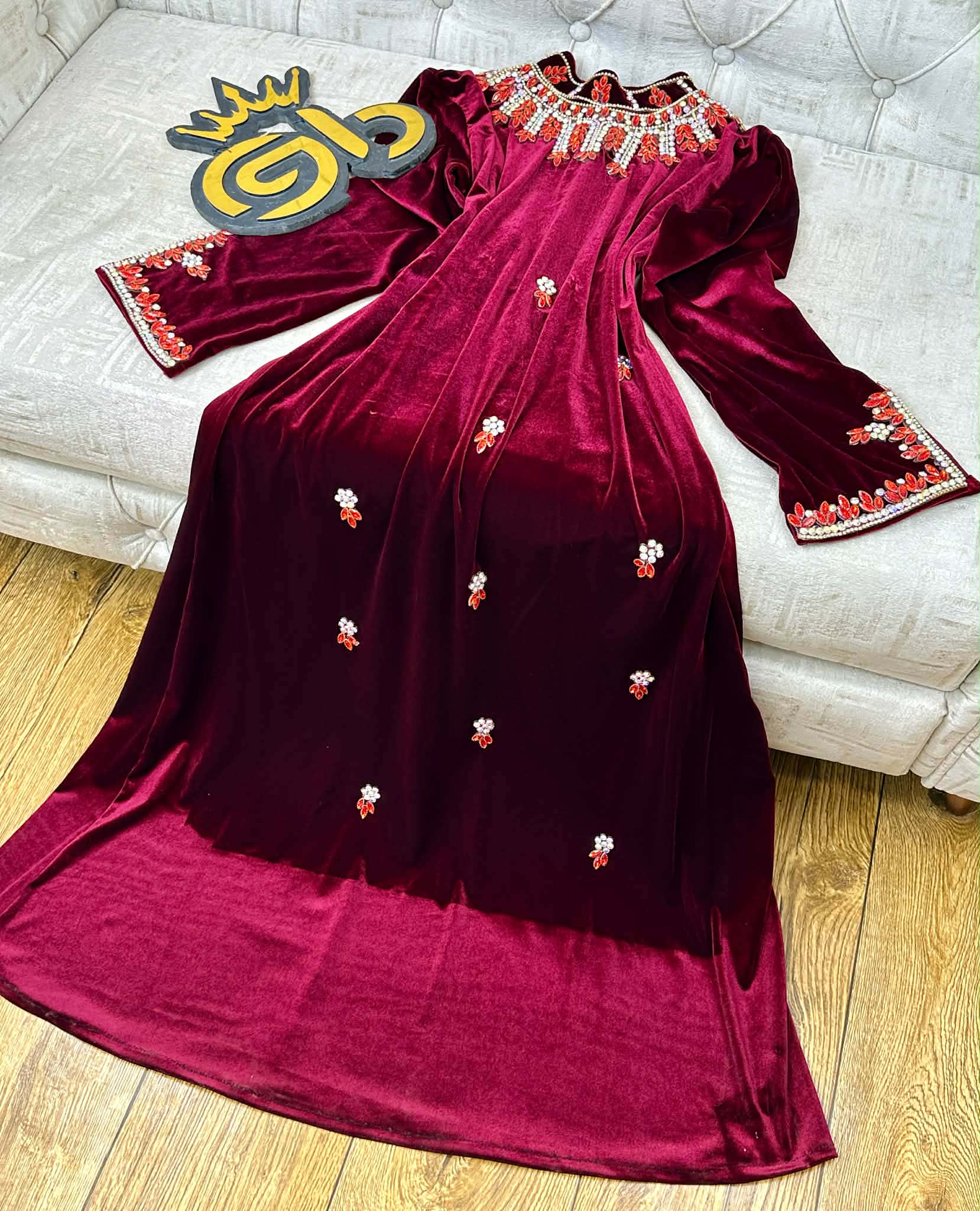 مخور ايماراتي