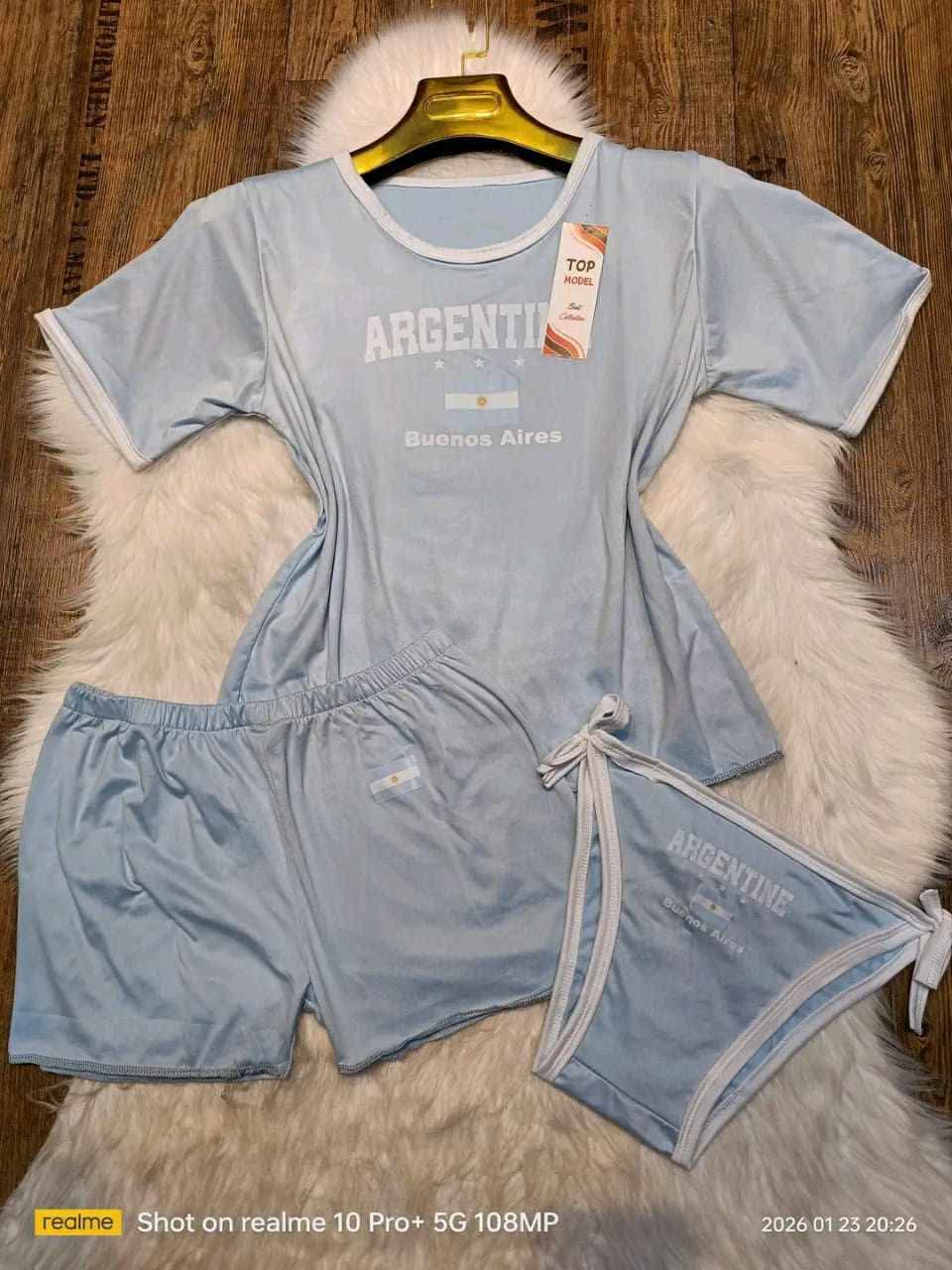 بيجامة 3 بياس image