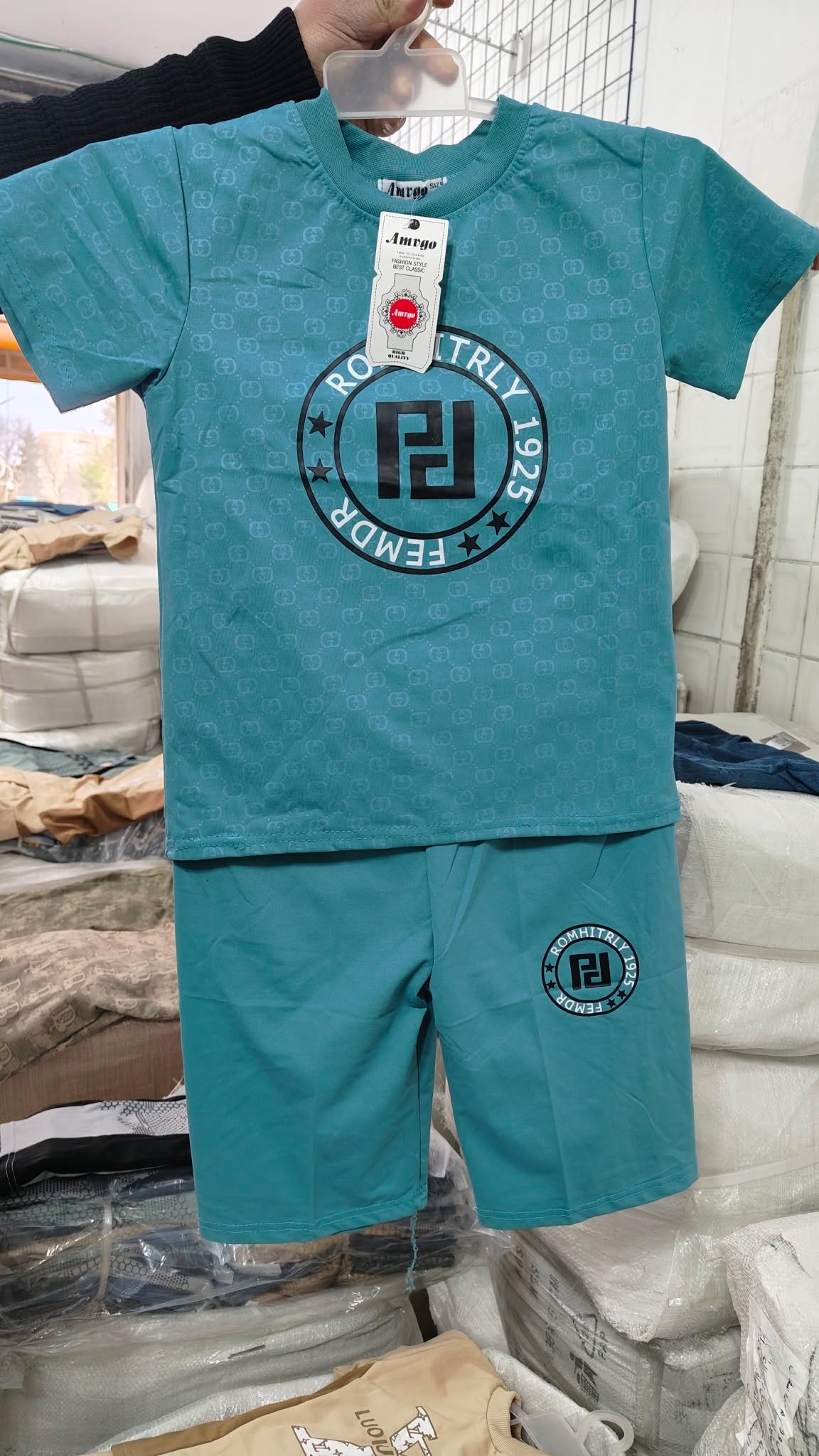 أونصومبل ولاد image