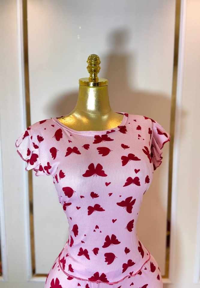 بيجامة 4 بياس image