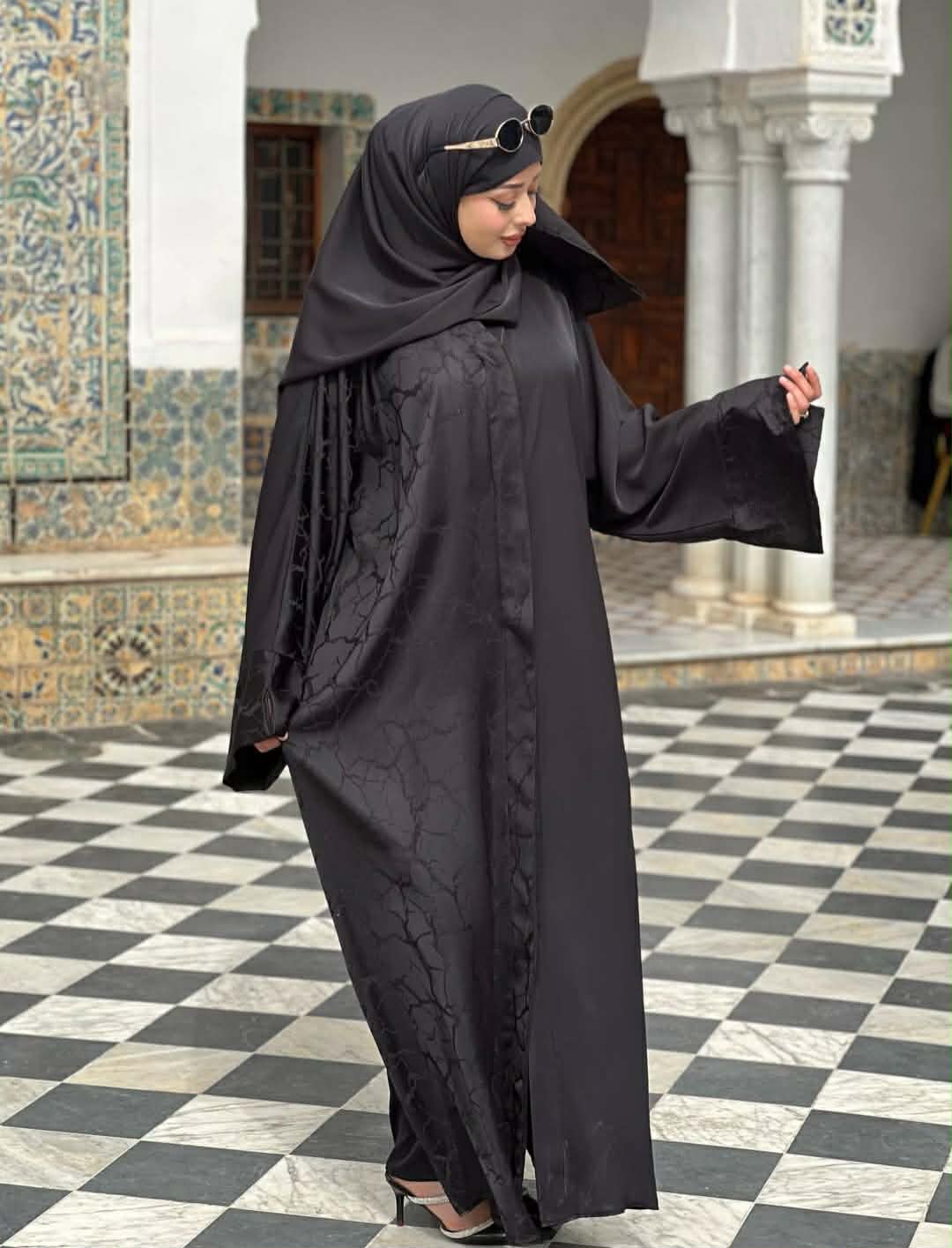 عباءة جاكار image