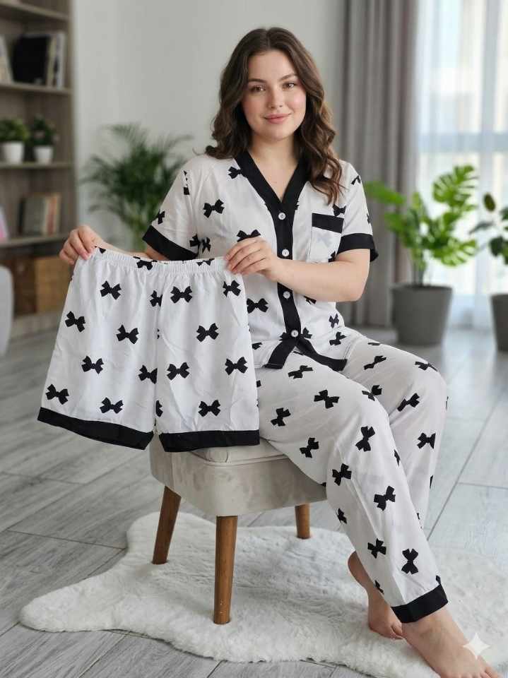 بيجامة 3 بياس image