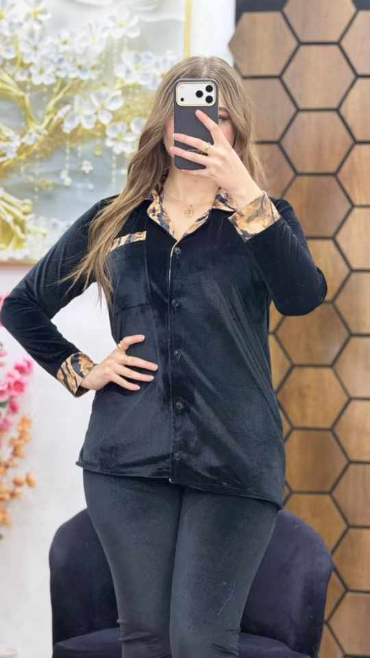 بيجاما قطيفة image