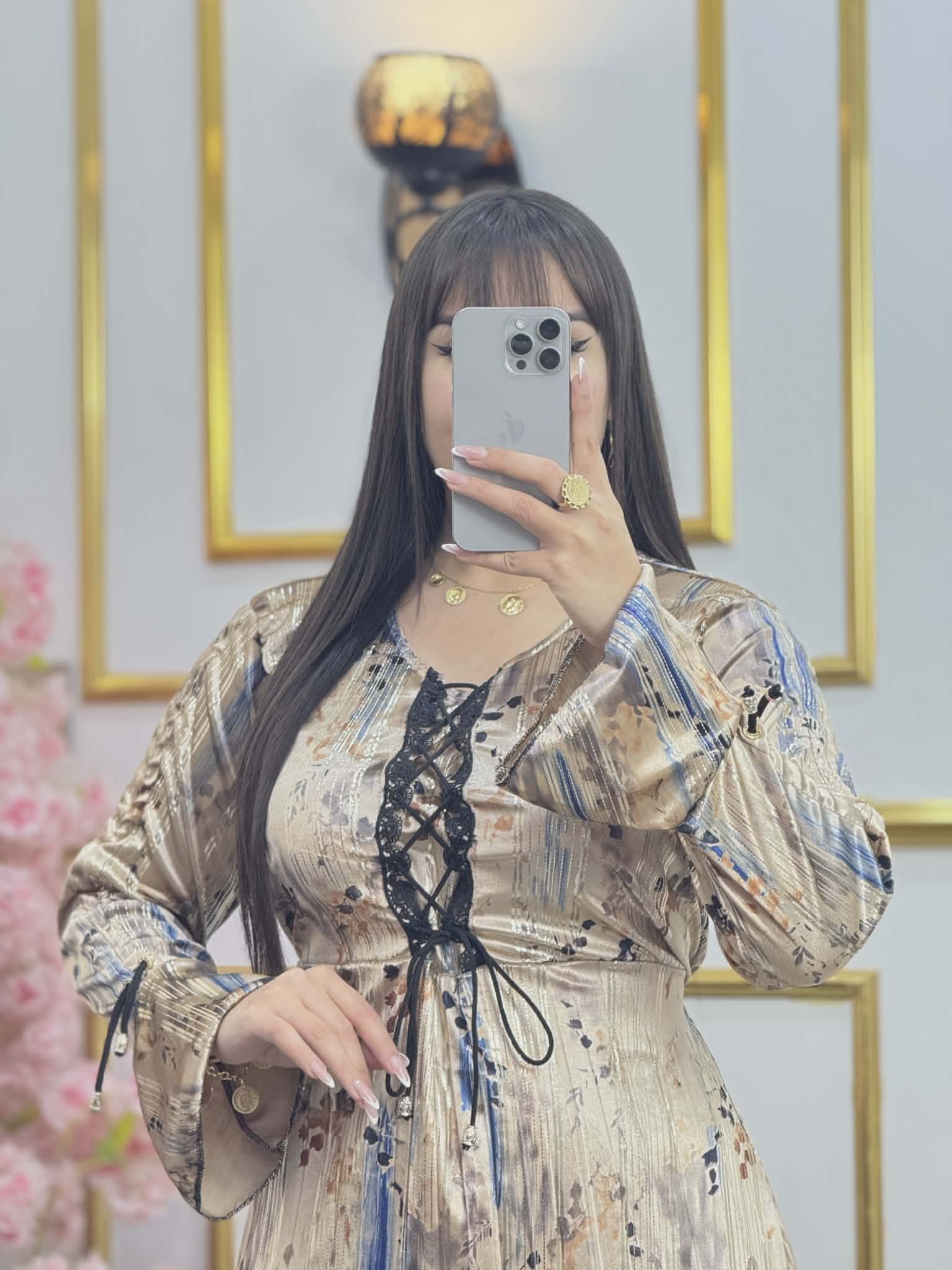 جبة قطيفة سكادا