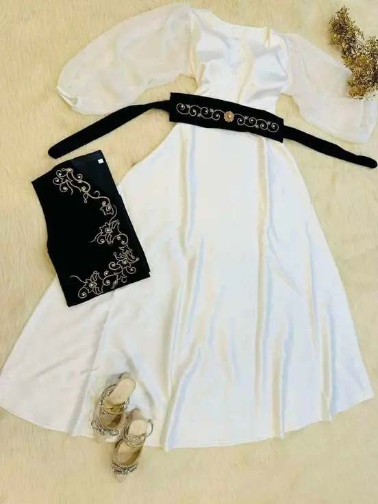 روب أعراس image