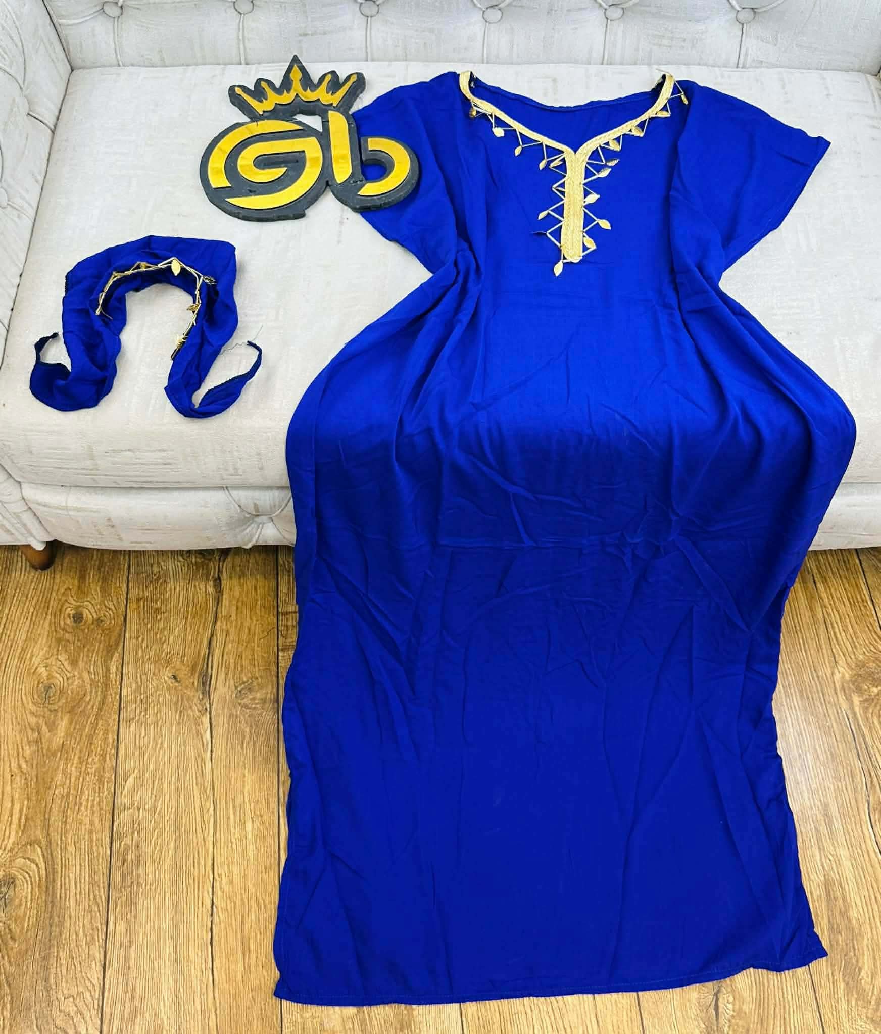 مصرية طويلة image