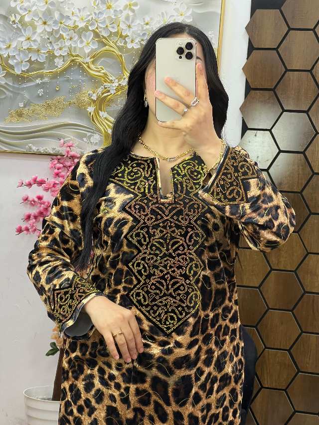 روب نسائي image